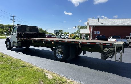 2018 Freightliner M2