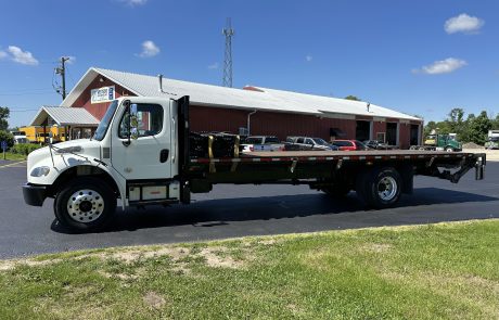 2018 Freightliner M2