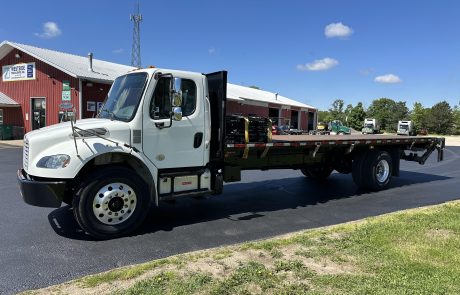 2018 Freightliner M2