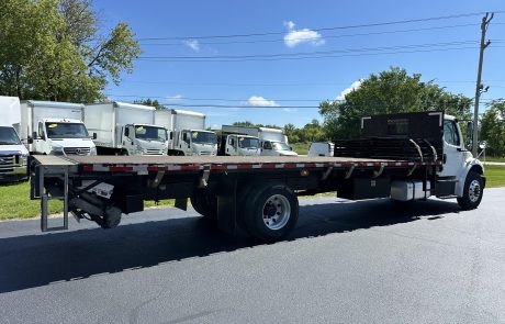 2018 Freightliner M2