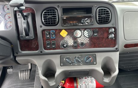 2018 Freightliner M2