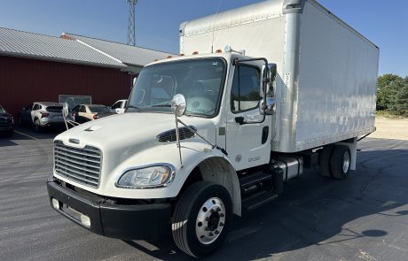 2018 Freightliner M2