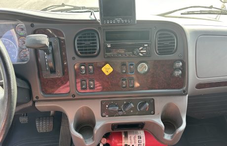 2018 Freightliner M2