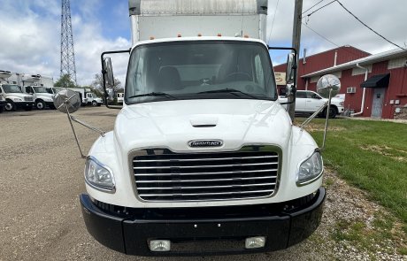 2018 Freightliner M2