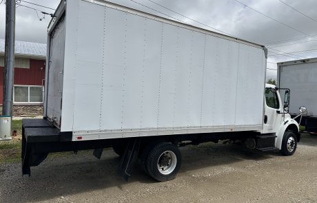 2018 Freightliner M2