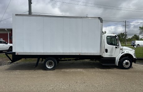 2018 Freightliner M2