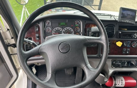 2018 Freightliner M2