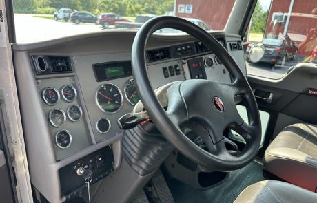 2020 Kenworth T370