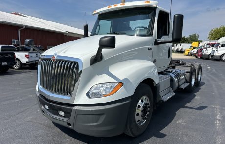 2019 International LT625