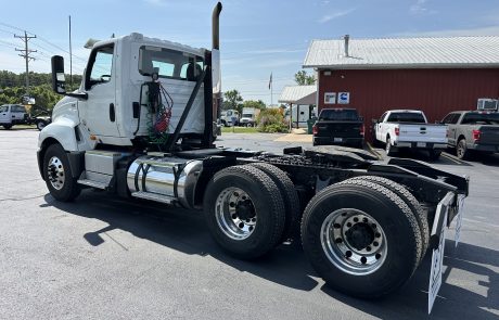 2019 International LT625