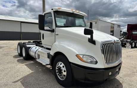 2019 International LT625