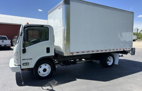 2022 Isuzu NPR