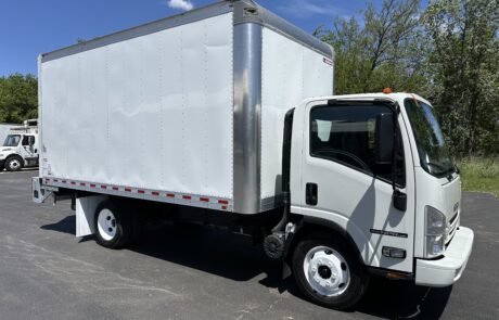2022 Isuzu NPR