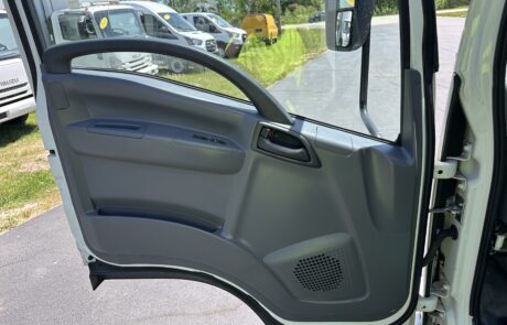 2022 Isuzu NPR