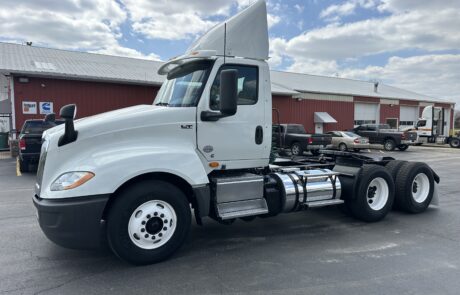 2020 International LT625