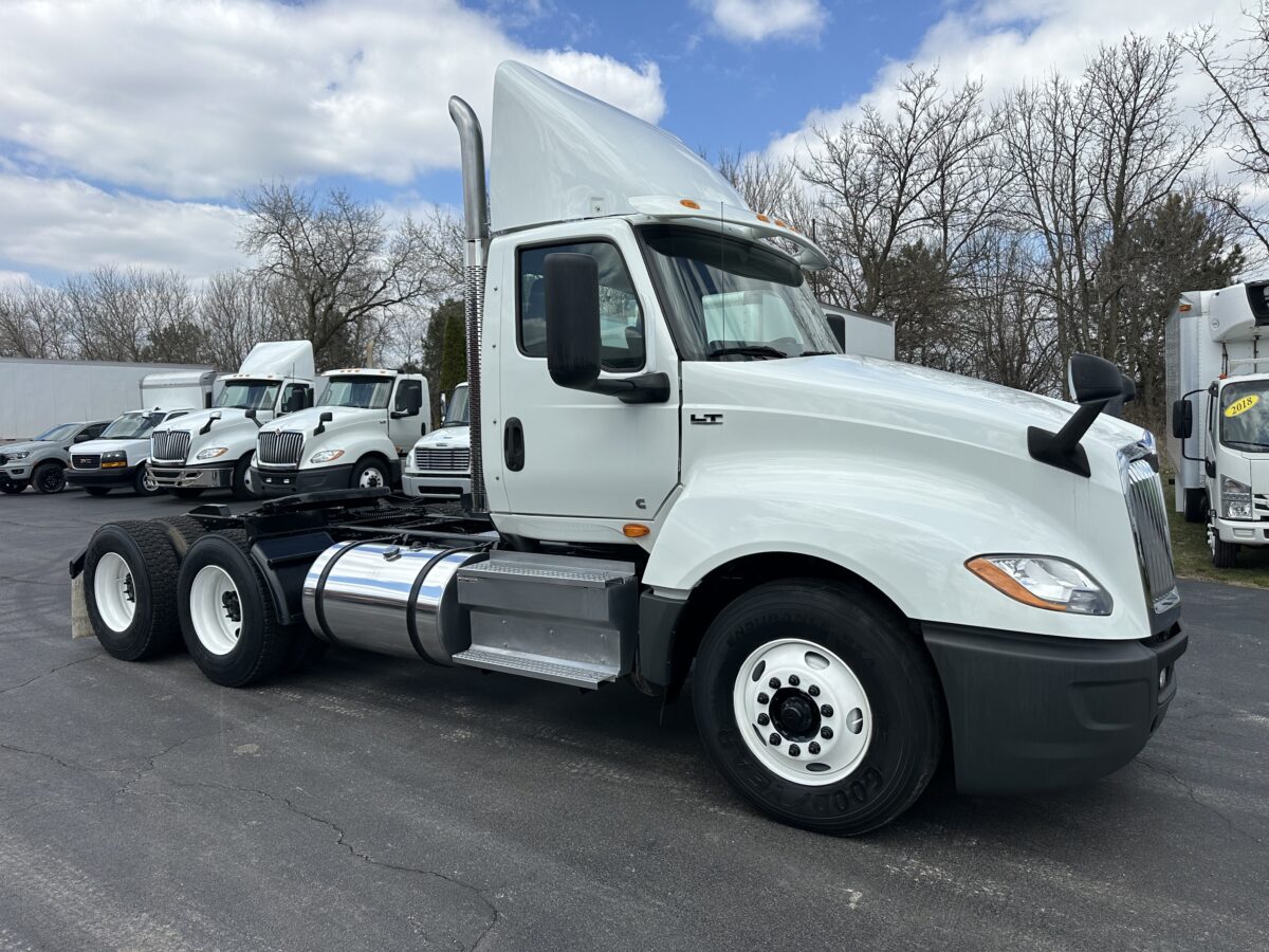 2020 International LT625