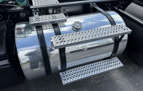 2020 International LT625