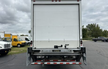 2018 Freightliner M2
