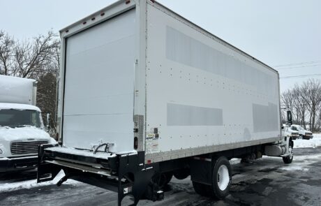 IMG_5802 2018 International 4300