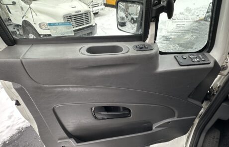 IMG_5815 2018 International 4300