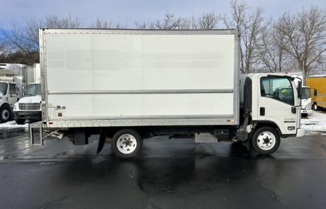 IMG_5880 2018 Isuzu NPR