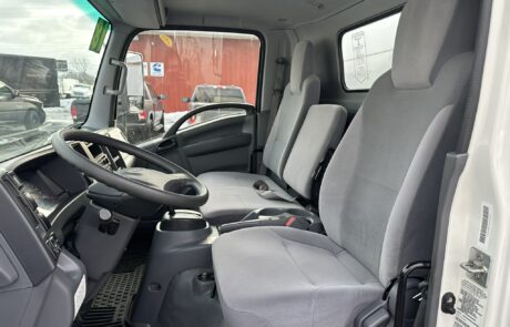 IMG_5889 2018 Isuzu NPR