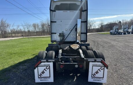 2020 International LT625
