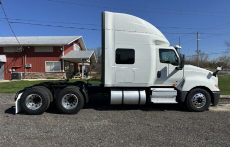 2020 International LT625