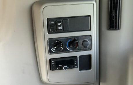 2020 International LT625