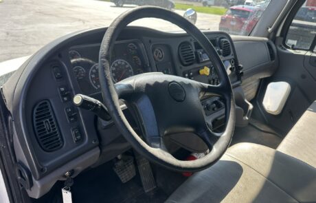 2018 Freightliner M2