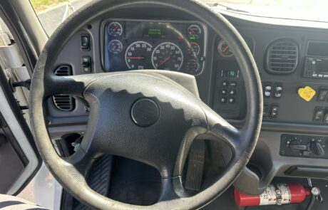 2018 Freightliner M2