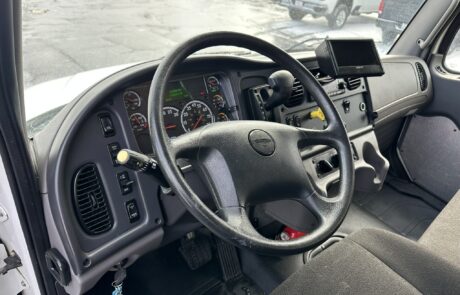 2023 Freightliner M2