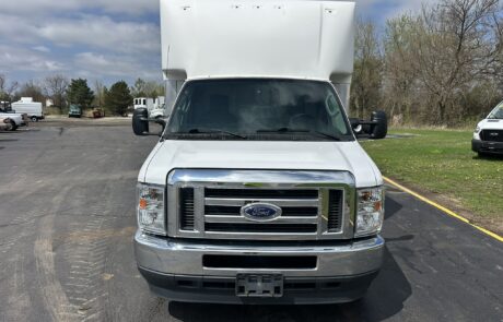 2021 Ford E450