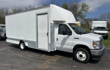 2021 Ford E450