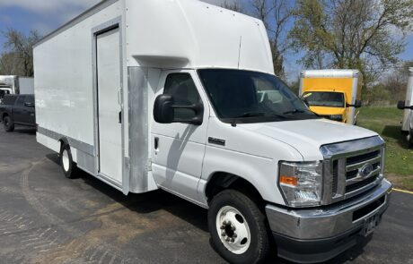2021 Ford E450