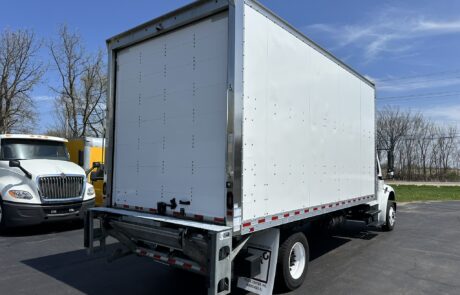 2022 Freightliner M2