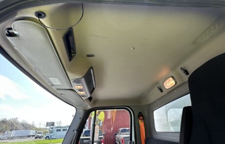 2022 Freightliner M2