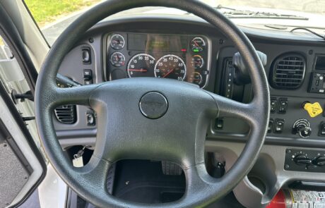 2022 Freightliner M2