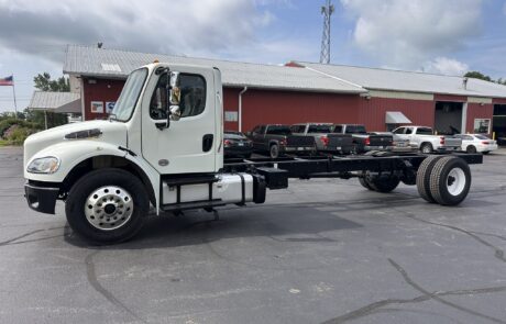 IMG_9710 2019 Freightliner M2