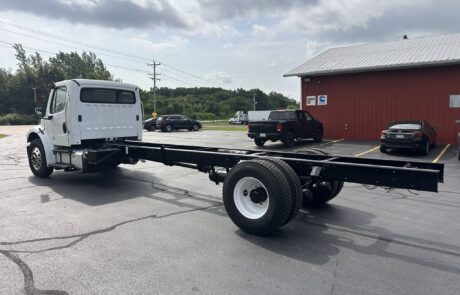 IMG_9712 2019 Freightliner M2