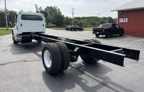 IMG_9713 2019 Freightliner M2