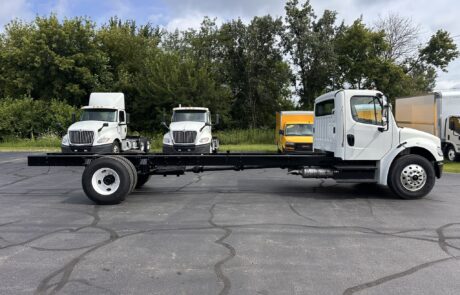 IMG_9717 2019 Freightliner M2