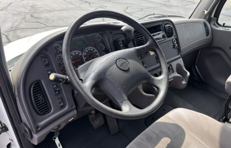 IMG_9727 2019 Freightliner M2