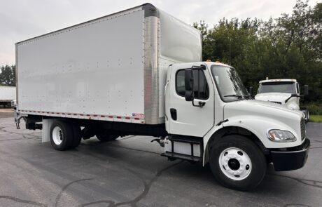 IMG_9789 2023 Freightliner M2