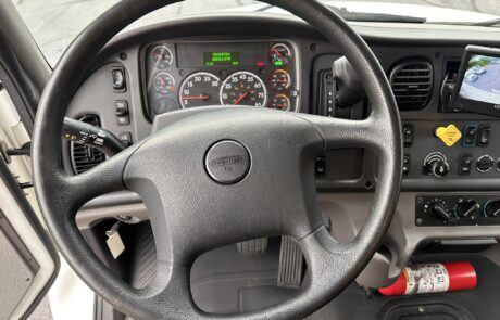 IMG_9801 2023 Freightliner M2