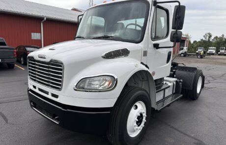 IMG_0206 2020 Freightliner M2