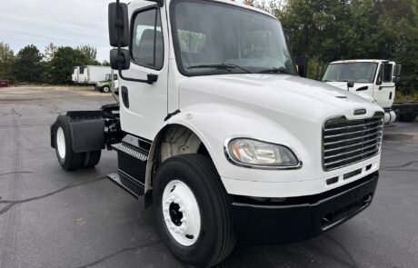 IMG_0216 2020 Freightliner M2