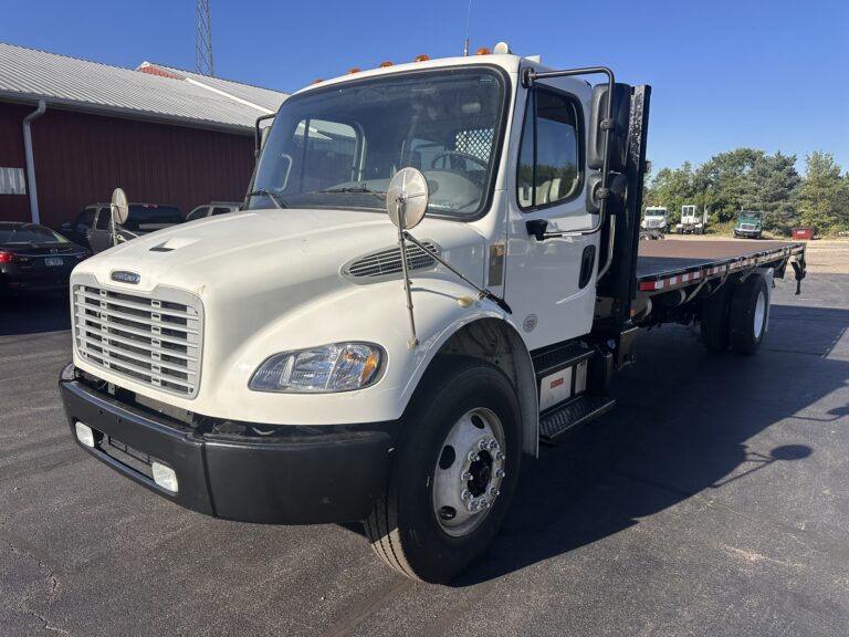 2020 Freightliner M2